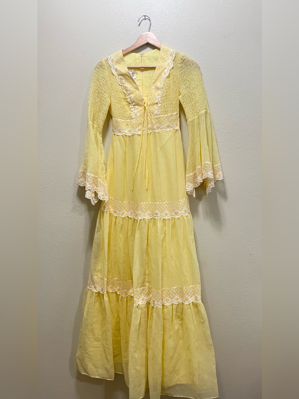 Candi jones California Yellow Lace-Trim Maxi Dress - Women's Boho Sundress
